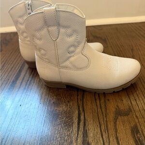 Cat & Jack White Kids Boots